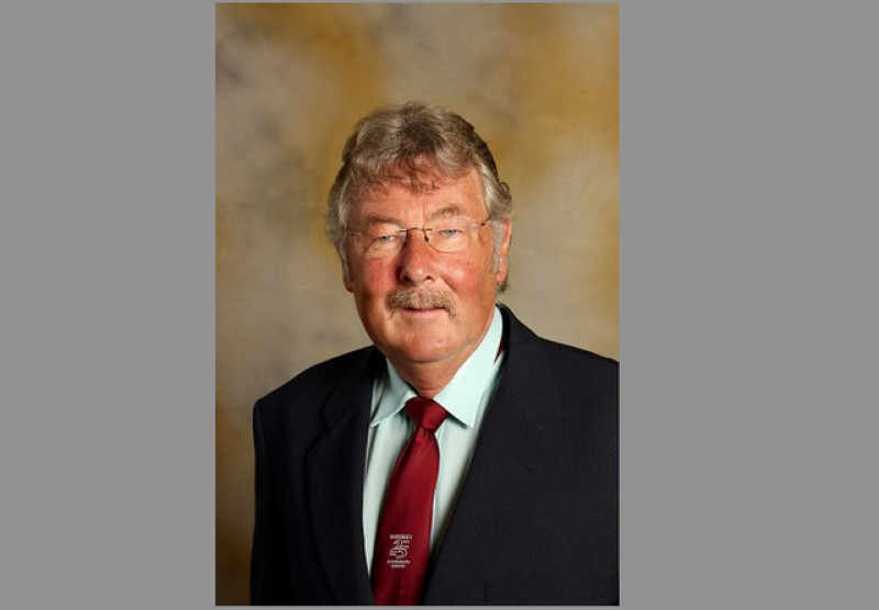 Main image for Councillor dies in tragic accident