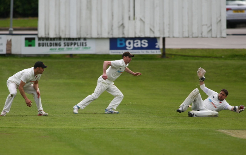 Main image for Cricketers look to Oakwell promotion story as inspiration