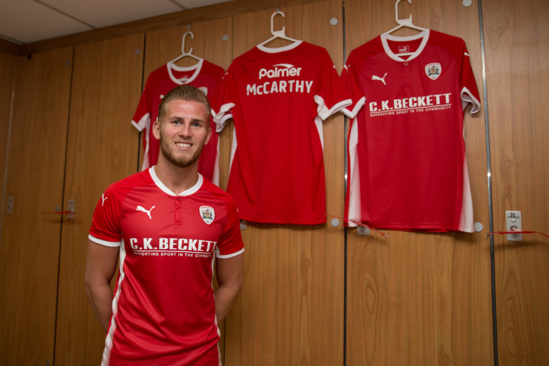 Main image for McCarthy joins Reds on three-year deal from Southampton 