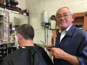 Time to cut and run for Malcolm... Image