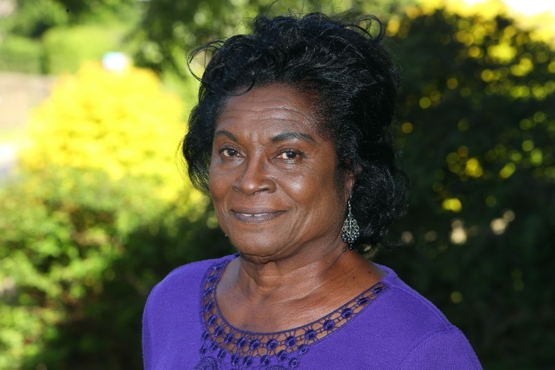 Main image for Nurse awarded MBE by Queen