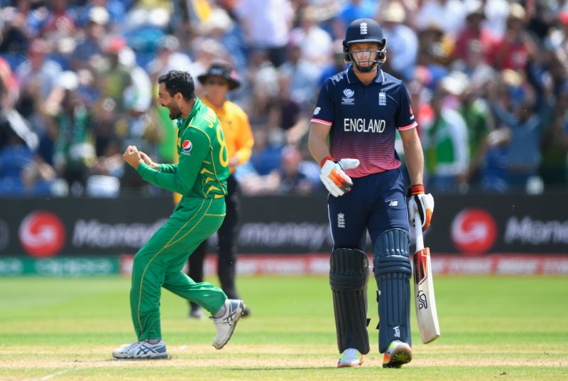 Main image for Former Pakistan star loving season with Hoylandswaine