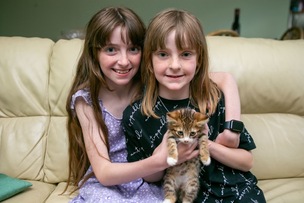 WALK FOR CATS: Frankie and Eirian Clark