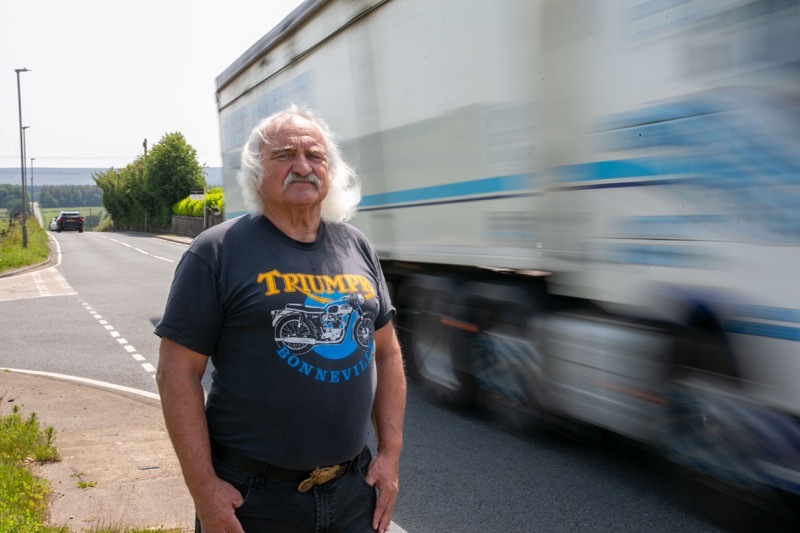 Whams Road: bike rider Mick Drewry.