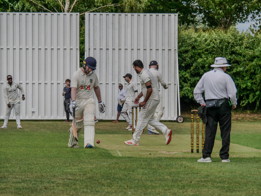 Houghton Main v Penistone