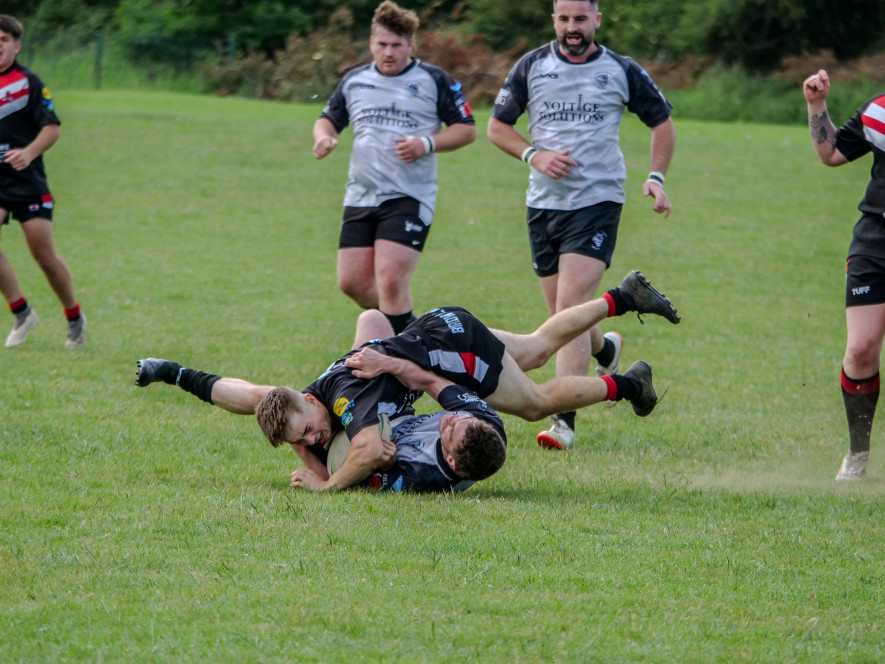 Main image for Dearne tame the Dragons