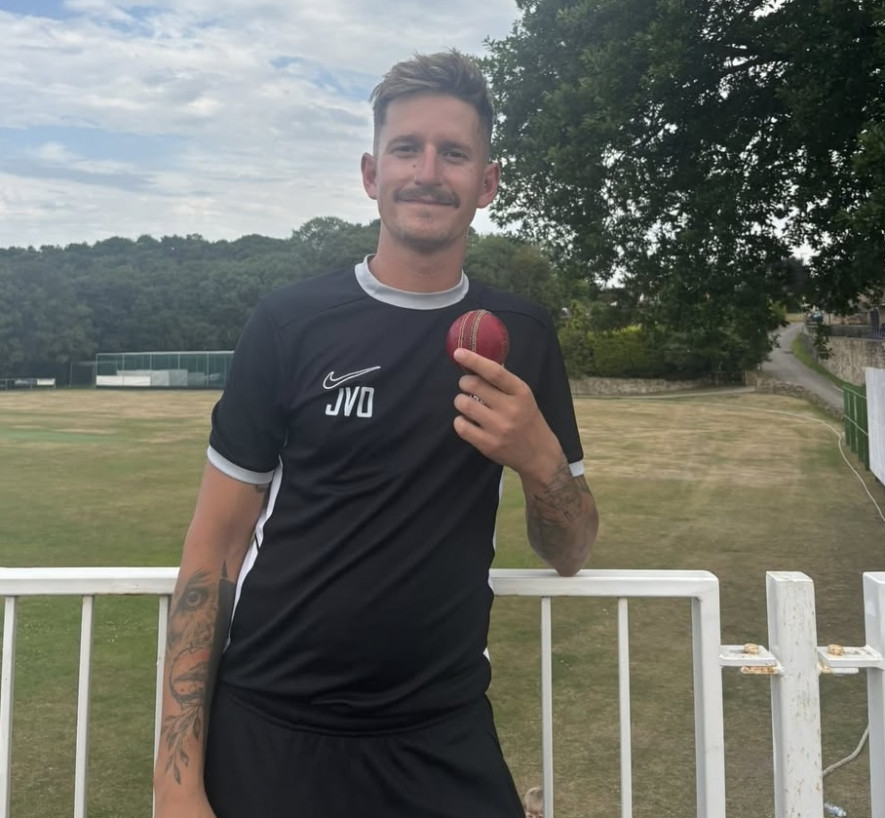Main image for Van Outschoorn takes seven wickets for Monk Bretton