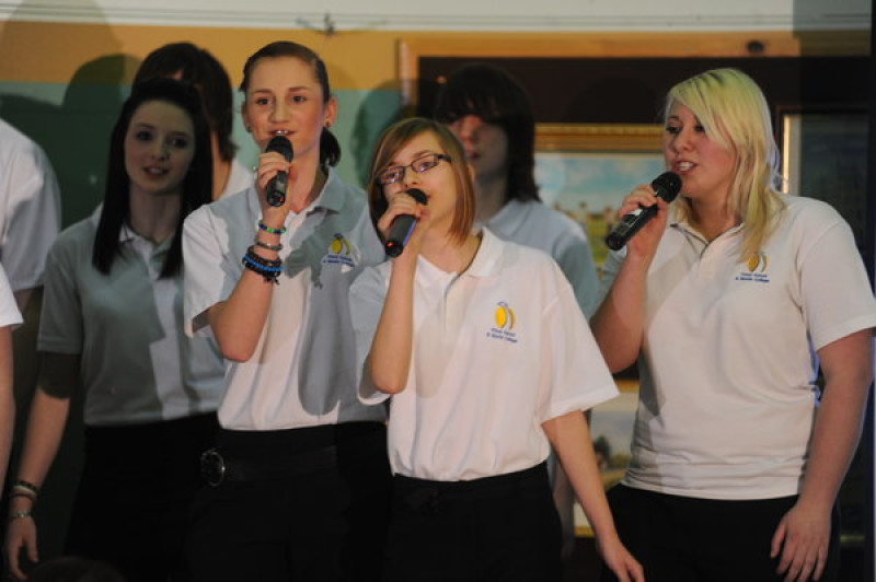 Main image for Pupils record song to mark school's closure