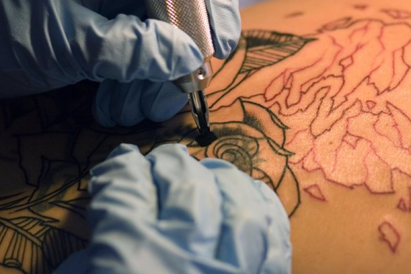 Main image for Tattoo parties 'putting lives at risk'