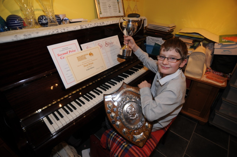 Main image for Musical teen outshines competition