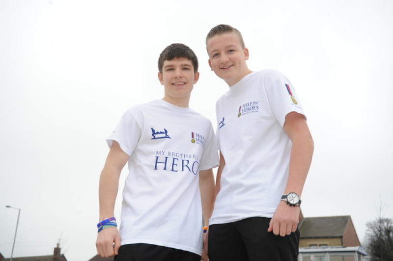 Main image for Teens to skydive for injured soldiers