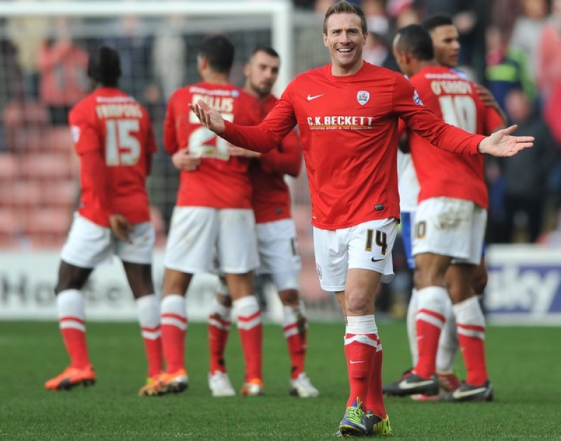 Main image for Reds run riot in Somerset