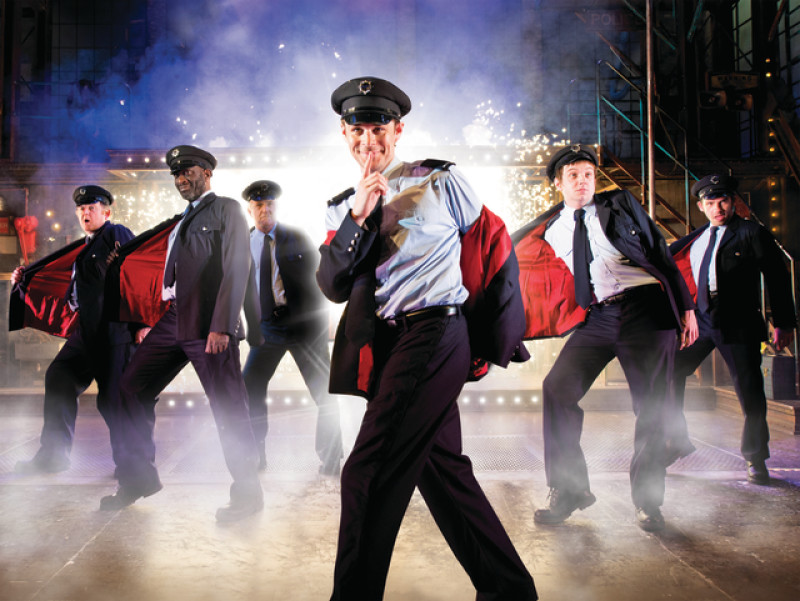 Main image for Barnsley actor bares all in West End