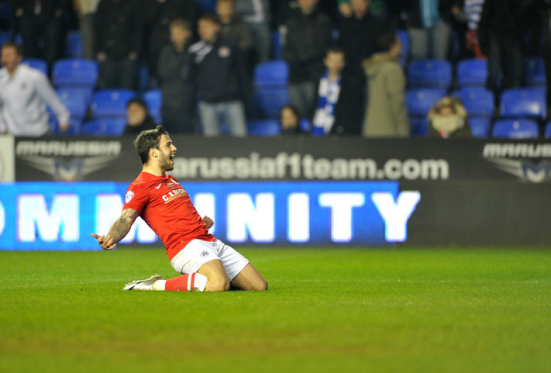 Main image for Reading strike not my best, says Jennings