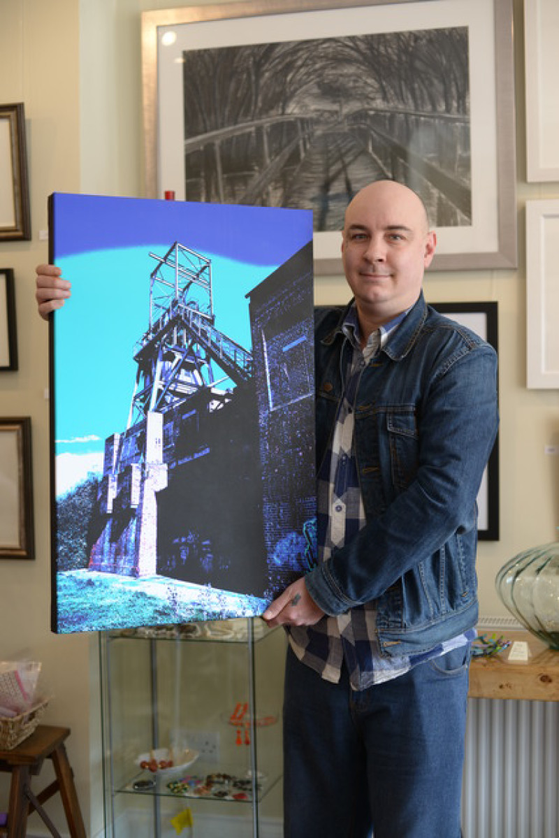 Main image for Art exhibition raises money for charity