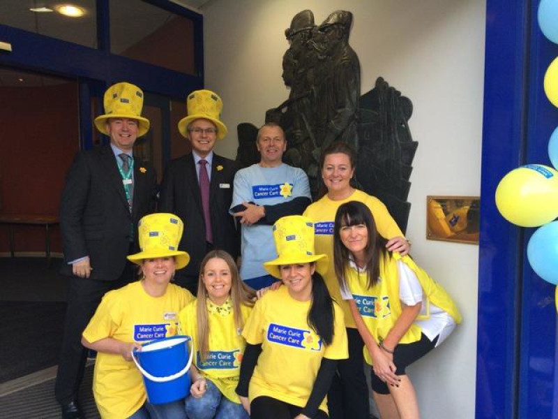 Main image for Hundreds raised for Marie Curie appeal