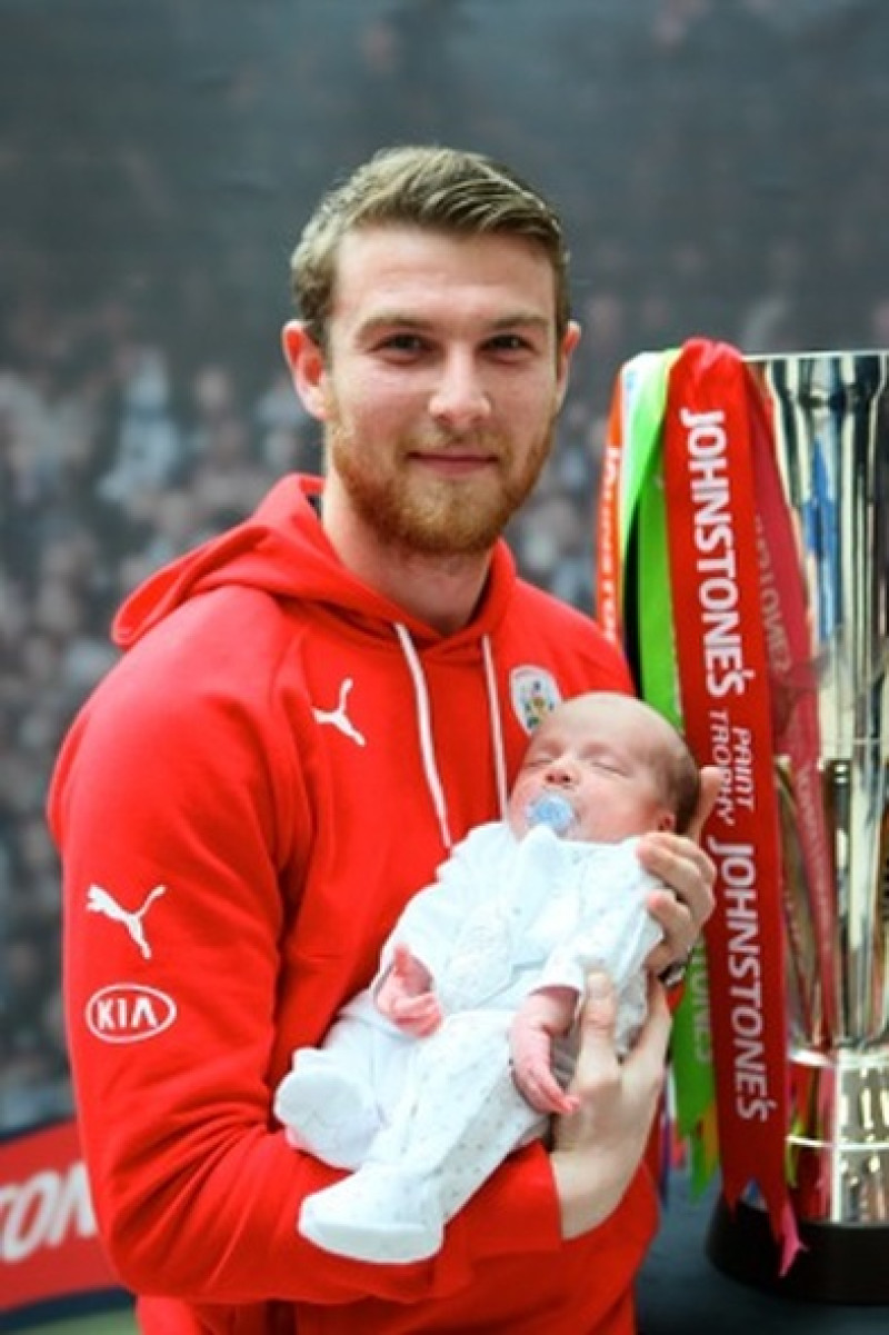 Main image for Barnsley squad meet fans at Alhambra