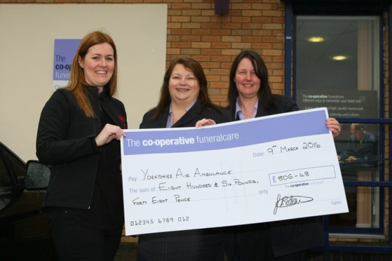 Main image for Mum donates to Yorkshire Air Ambulance