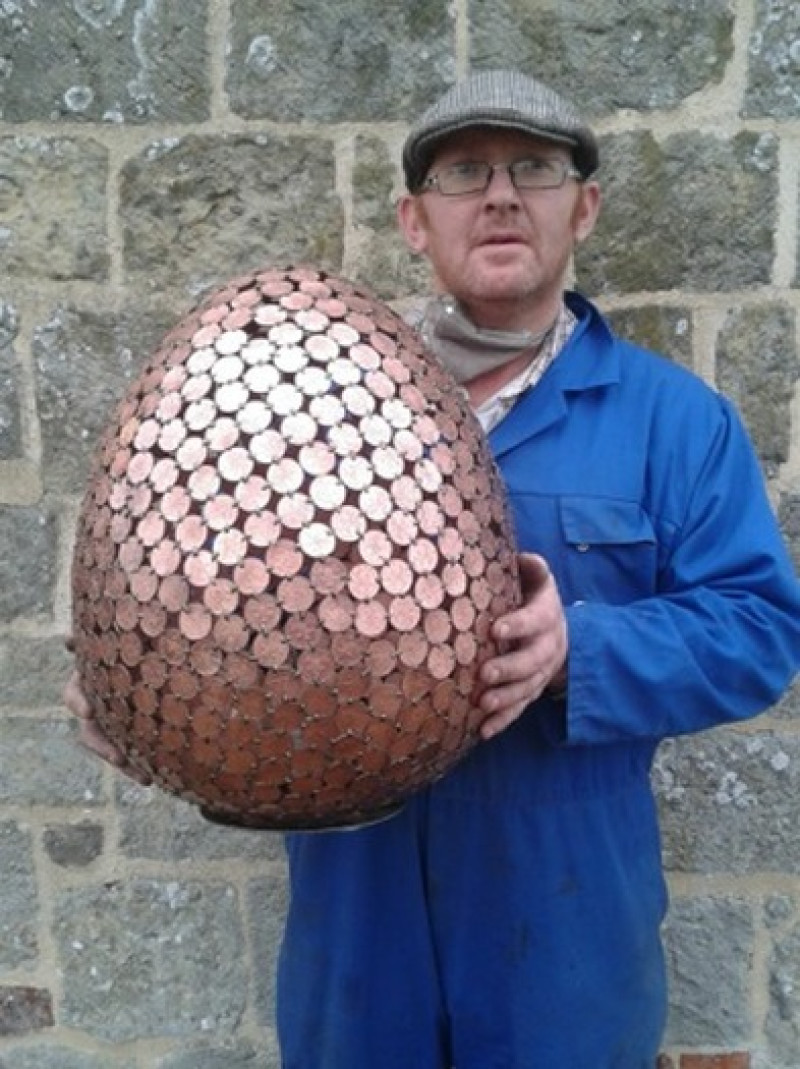 Main image for Wombwell artist creates 2p sculptures