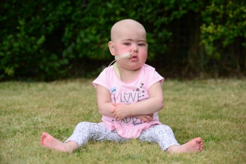 Main image for Workmen rally round Jess and family