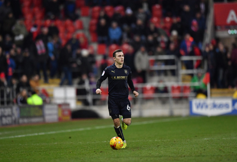 Main image for Scowen set to play 100th Reds game as contract talks continue