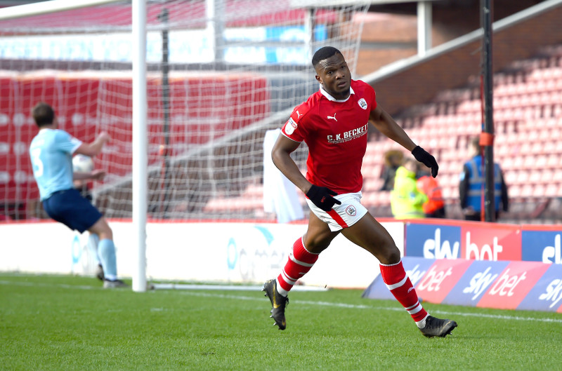 Main image for Cavare set for 50th Reds game 