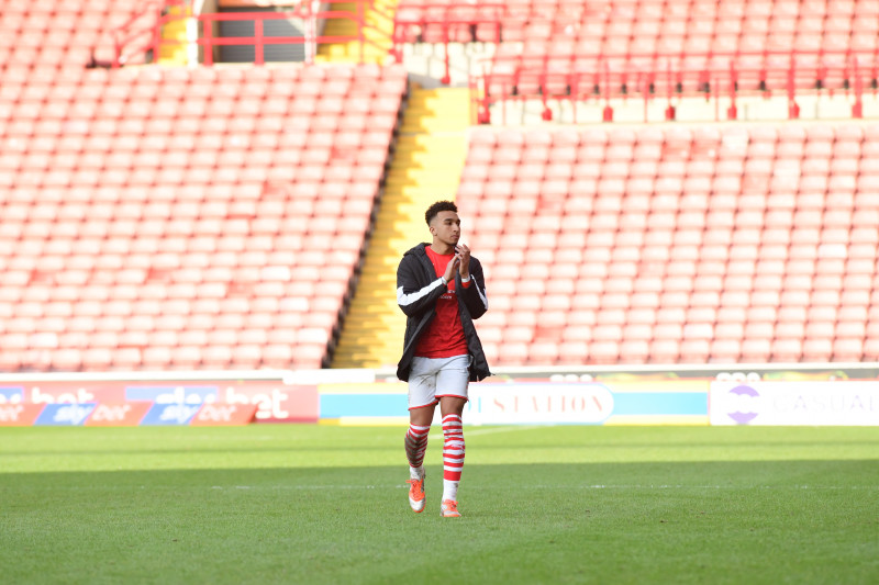 Main image for Barnsley want to finish so they ‘deserve’ to stay up – Brown