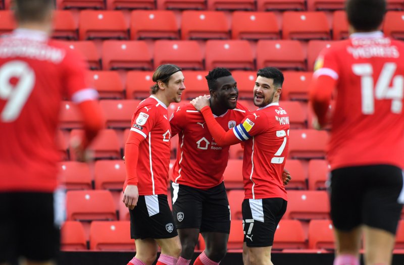 Main image for Dike stunner puts Reds in top six