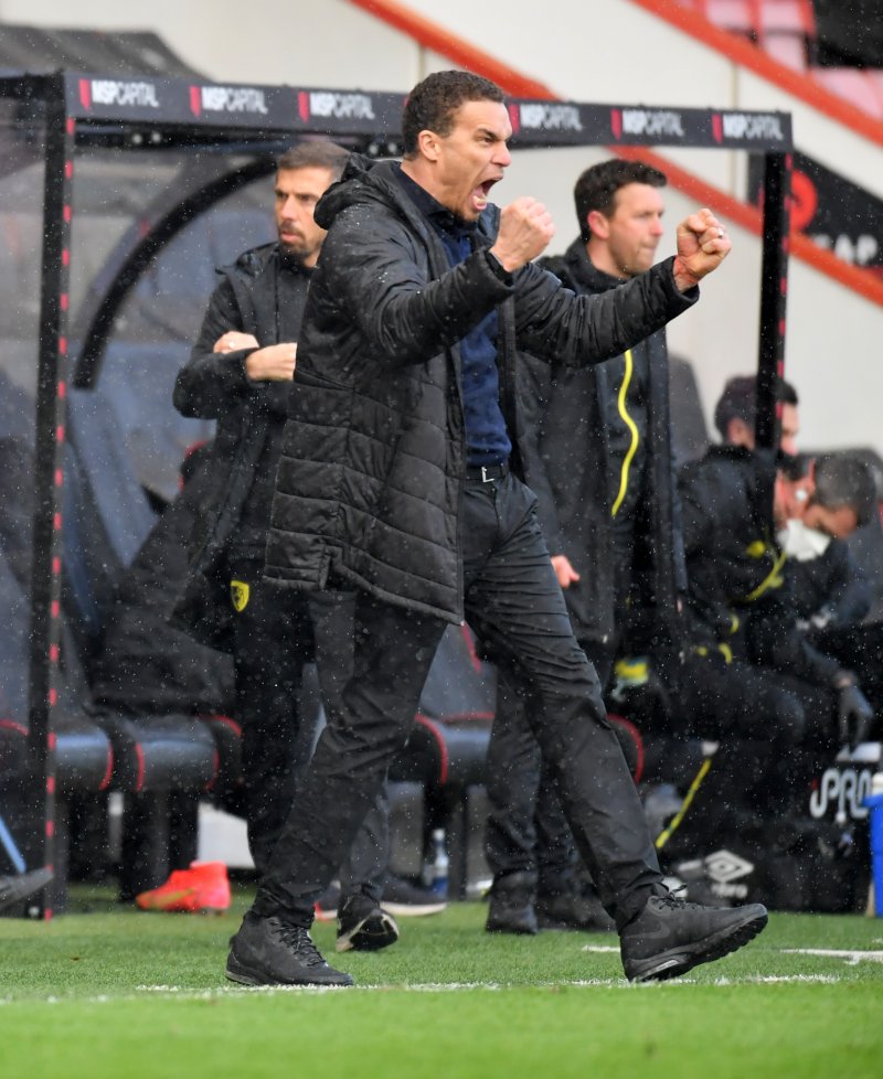 Main image for Barnsley target four more victories for play-off place
