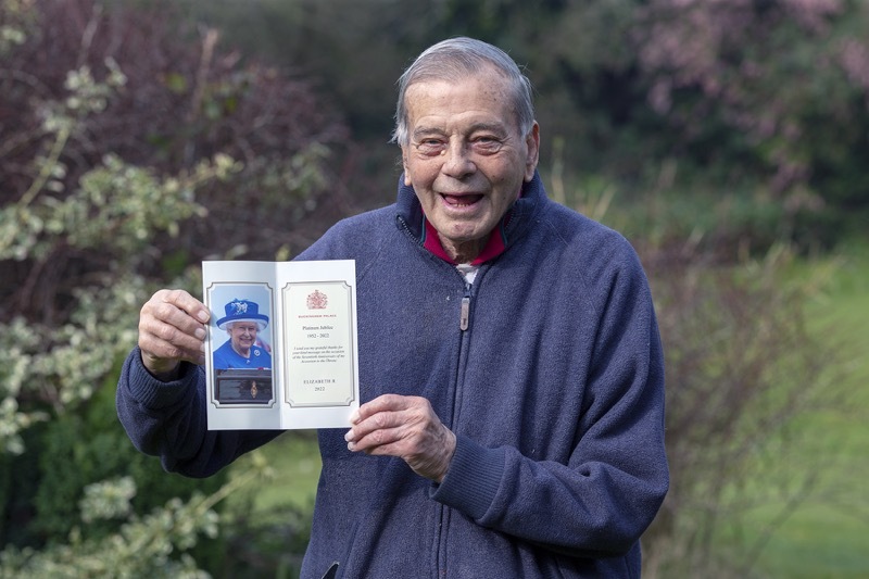 Main image for Dickie’s thrilled with Queen’s letter