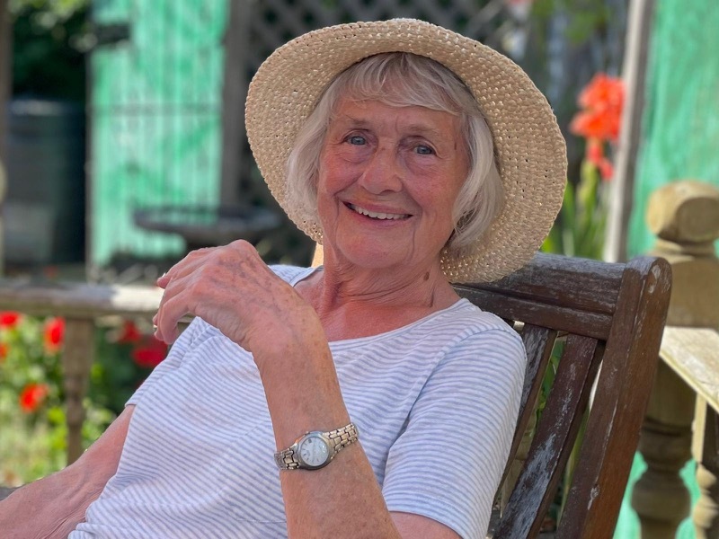Main image for Tributes paid to popular Barnsley teacher