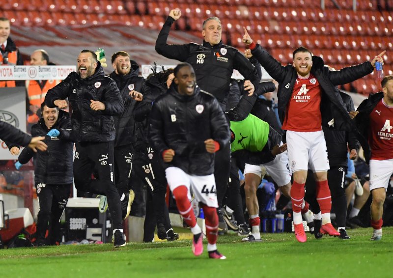 Main image for Owls win ‘statement’ but top 2 might require record tally