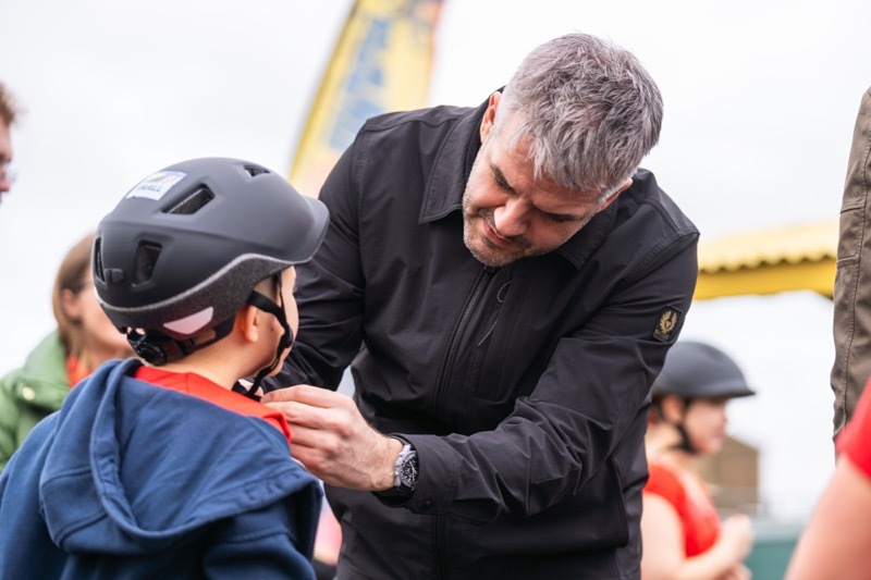 VISIT: Mayor Oliver Coppard at Goldthorpe Primary.