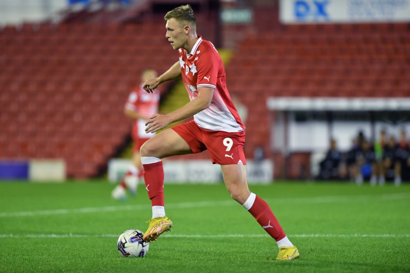 Main image for Cosgrove 'forever grateful' to tonight's hosts Carlisle