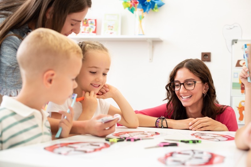 Main image for Toothbrushing clubs will fight decay