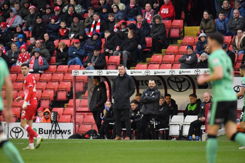 Main image for Goalless draw at Oakwell 'frustrating' admits Neill Collins