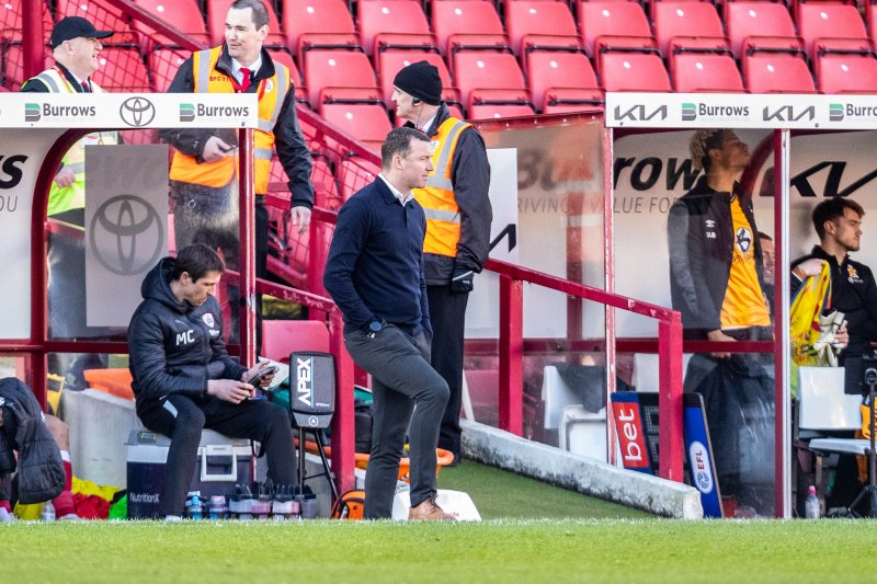 Main image for Collins rues poor home form