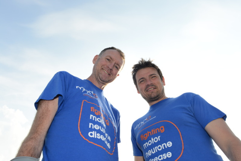 Main image for Fundraiser jumps from plane for charity
