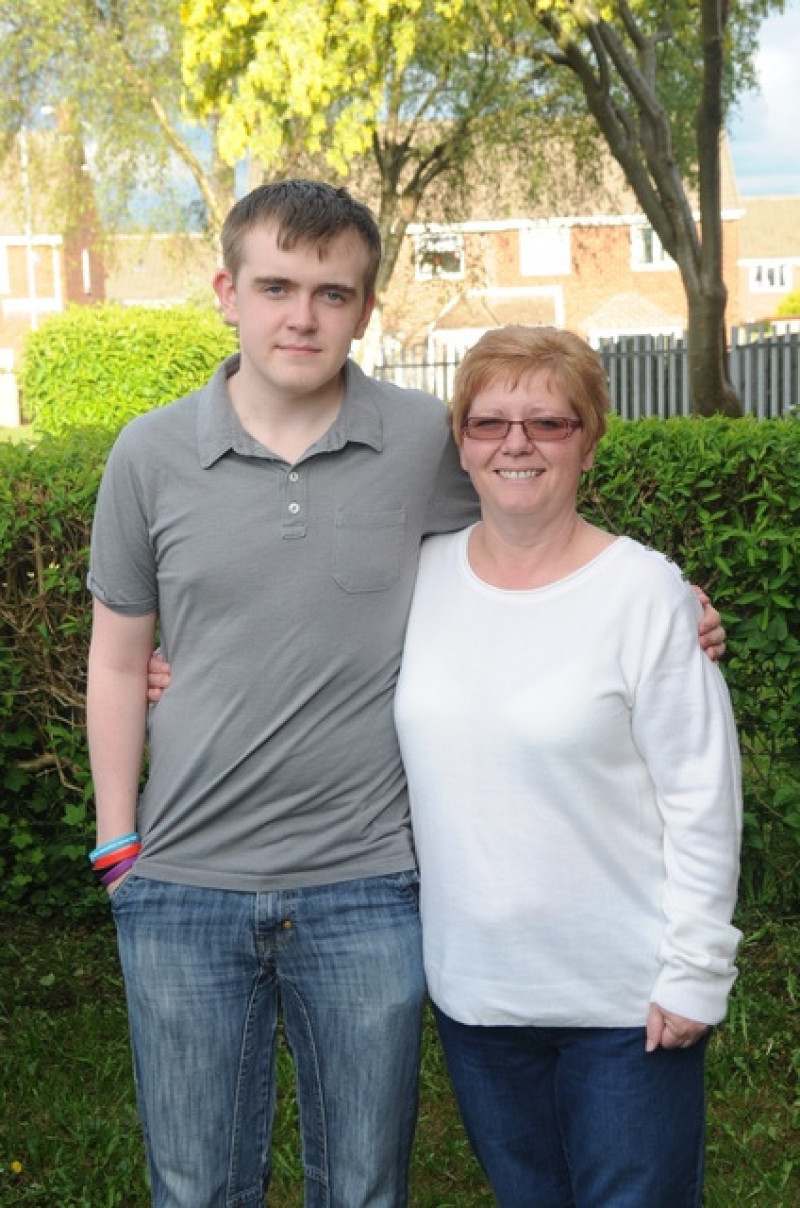 Main image for Mum raises money with tribute night