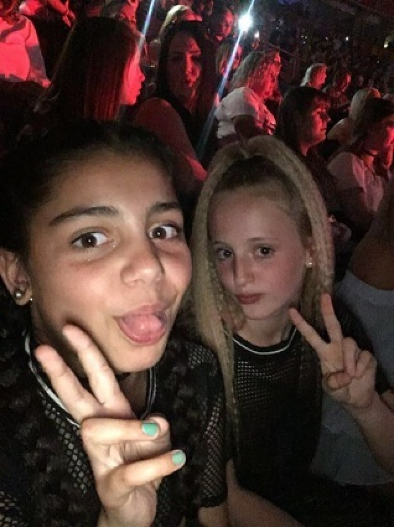 Main image for Barnsley mum and daughter escape Manchester Arena blast
