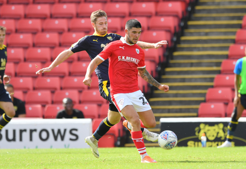 Main image for Mowatt asking former team mates to do Reds a favour 