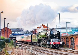 Steam icon’s whistle-stop visit to town Image
