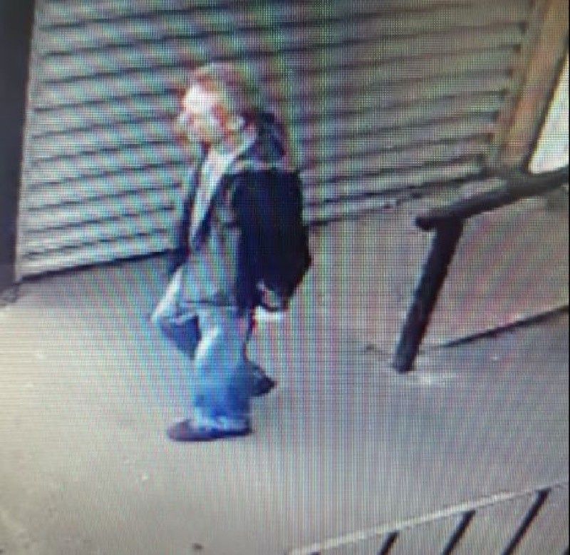 Main image for Police investigate dog poo incident