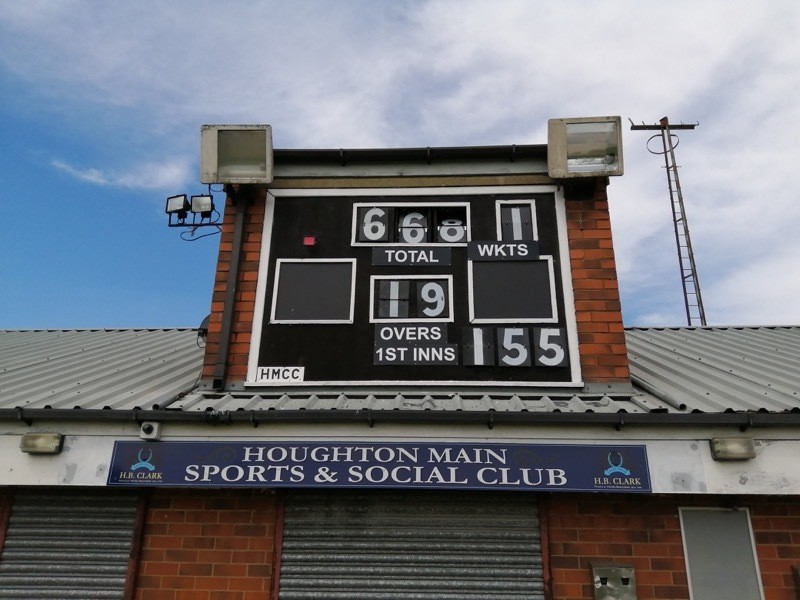 Main image for Houghton Main’s members give club a spruce-up