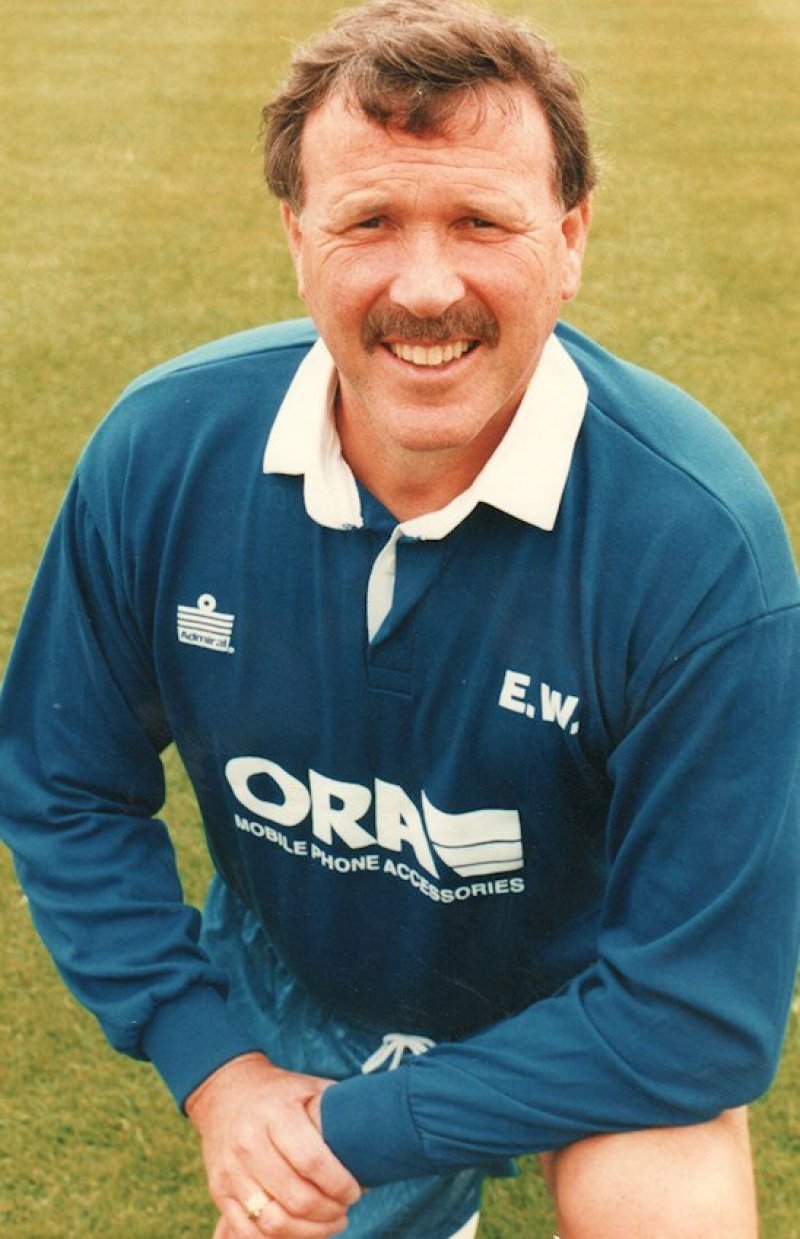 Main image for Reds legend Winstanley has died