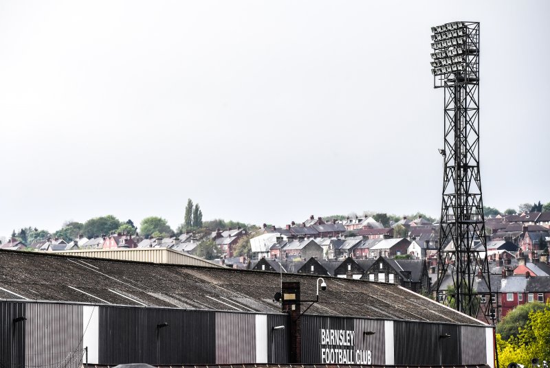 Main image for CEO confirms Duff and Hasselbaink 2 of 5 candidates