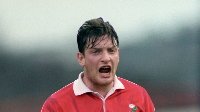 Main image for Taggart hopes Barnsley win  the battle of his former clubs
