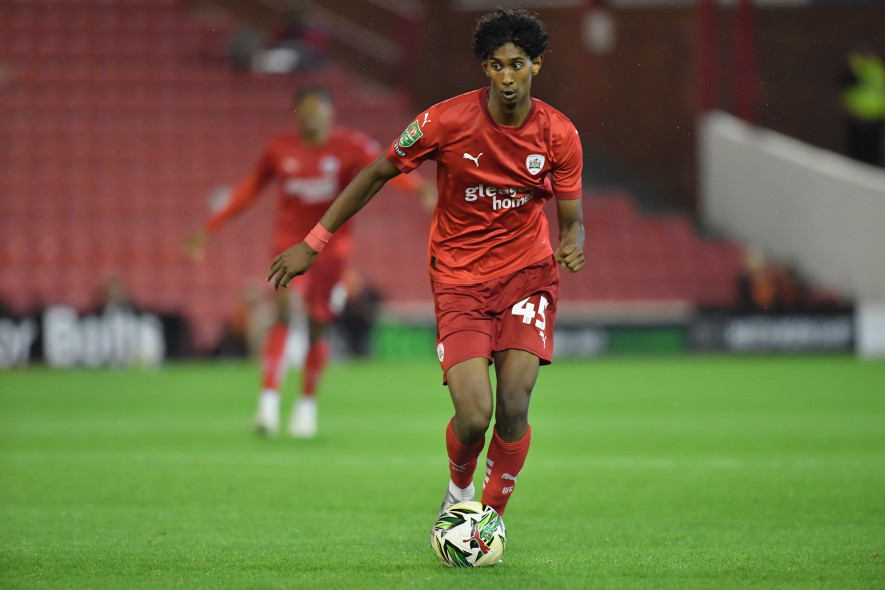 Main image for Vimal stars in Oldham play-off win