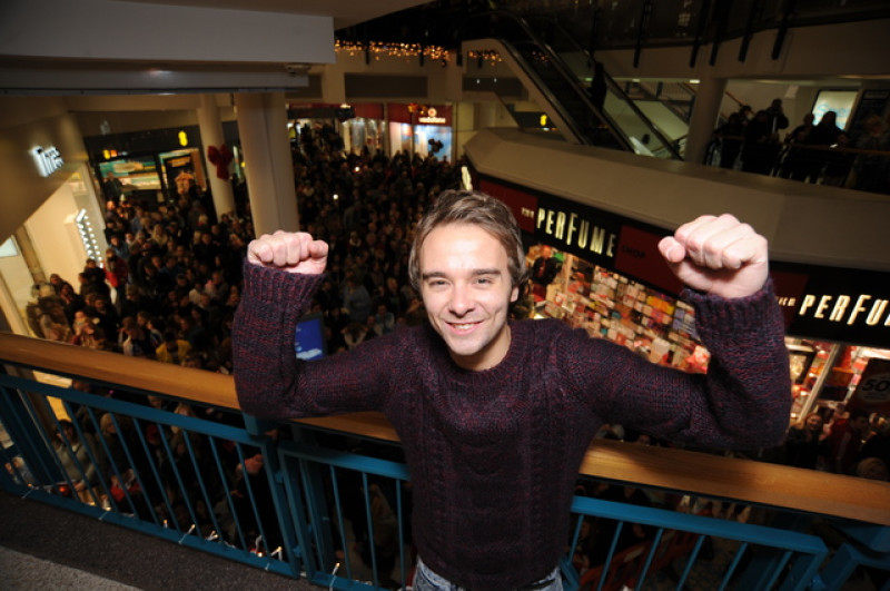 Main image for Bad boy comes good at Christmas lights switch on