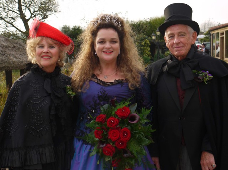 Main image for Goths marry on Halloween